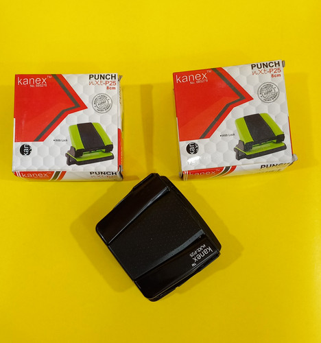 سوراخ کردن کاغد ، پلاستیک ، مقوا