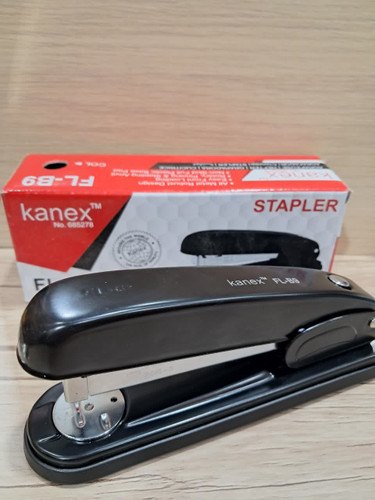 مناسب برای اتصال کاغذ ، مقوا، پلاستیک